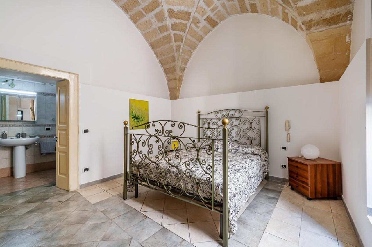 Terra Mia In The Historic Center Of Lecce - Happy Rentals Exteriör bild